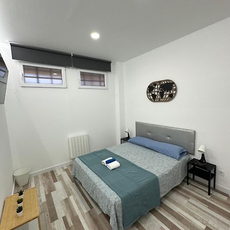 Alojamiento Fantasia Madrid Esterno foto